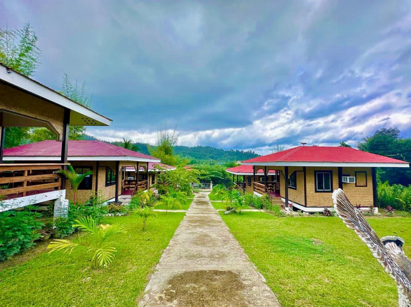 Luzville Transient House - Port Barton Itaytay Bagian luar foto