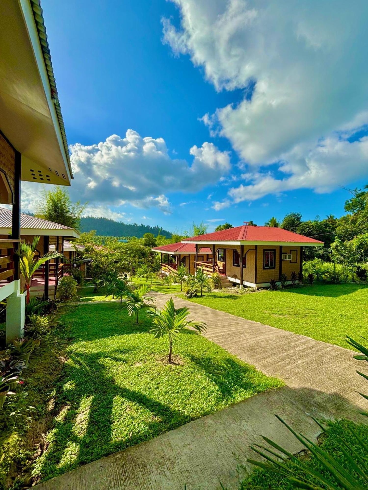 Luzville Transient House - Port Barton Itaytay Bagian luar foto